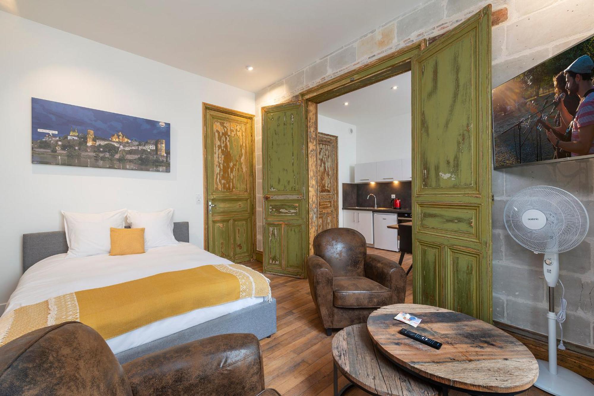 Appartements Lumineux Et Charmants En Coeur De Ville Angers Exteriör bild